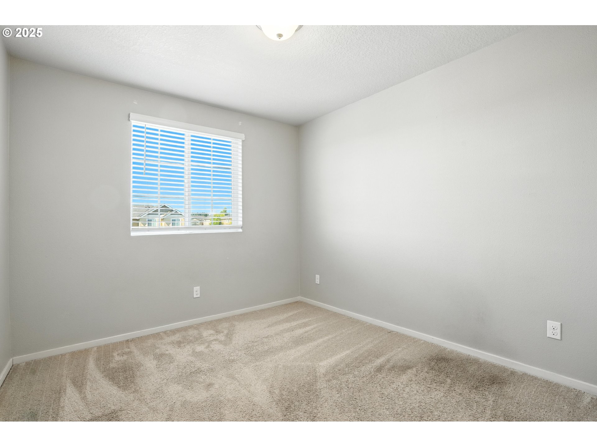 2240 Southeast 16th Street Gresham, OR 97080 - Photo 10 of 23