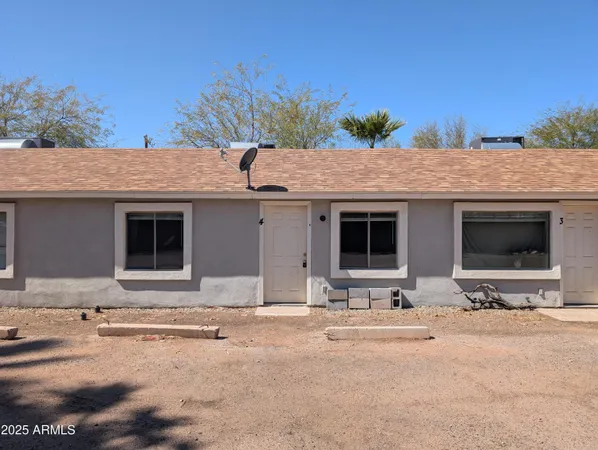 $1,049 | 1631 East Yale Street, Unit 5, Phoenix, AZ 85006