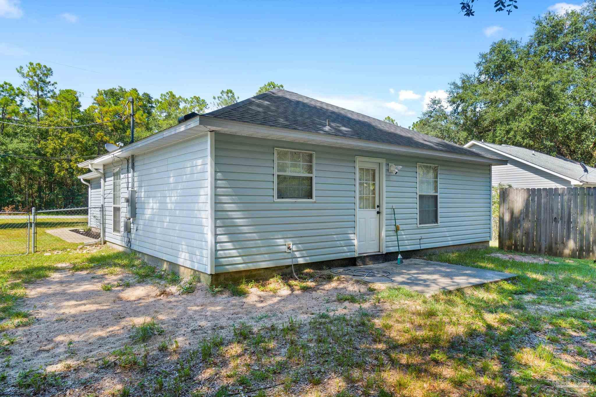 6783 Trail Ride South Milton, FL 32570 - Photo 16 of 17