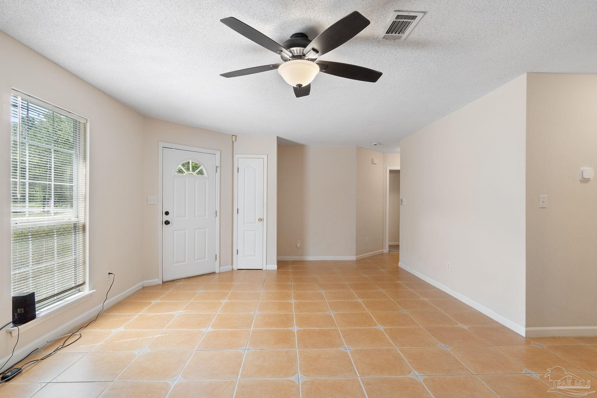 6783 Trail Ride South Milton, FL 32570 - Photo 4 of 17