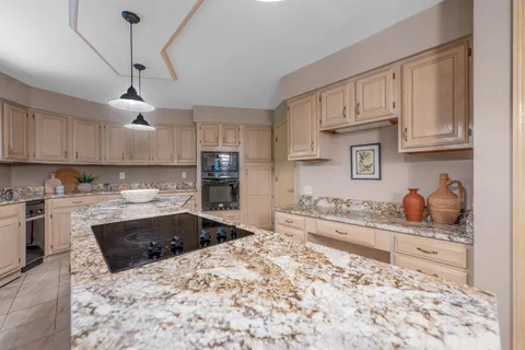 $785,000 | 5800 Ivanhoe Circle, Fitchburg, WI 53711