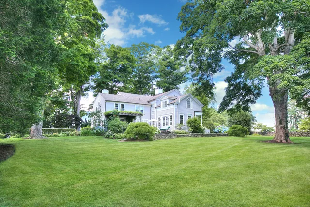 $3,649,000 | 2683 Bronson Road, Fairfield, CT 06824