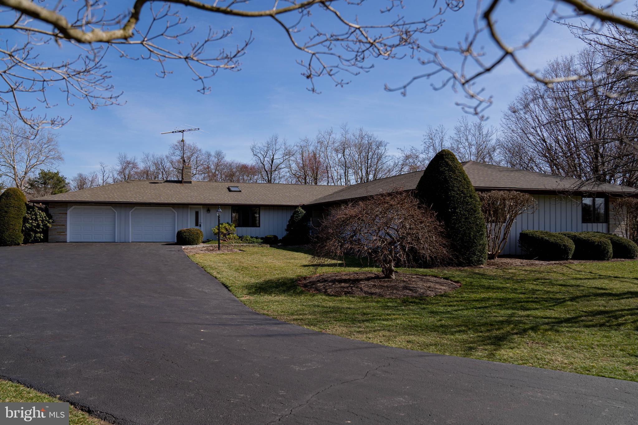 11300 Country Club Road Waynesboro, PA 17268 - Photo 7 of 144 Gallery Image 7