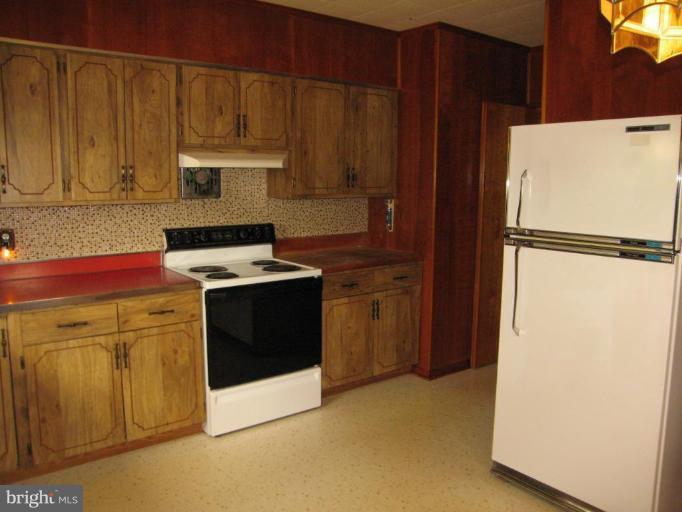 1719 Ranch Lane Dundalk, MD 21222 - Photo 11 of 25 Kitchen #2