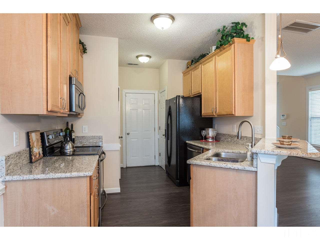 10832 Farmville Road Raleigh, NC 27614 - Photo 10 of 26 Gallery Image 10