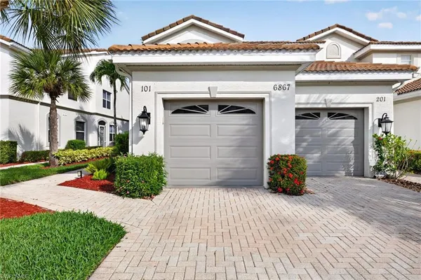 $475,000 | 6867 Sterling Greens Drive, Unit 101, Naples, FL 34104