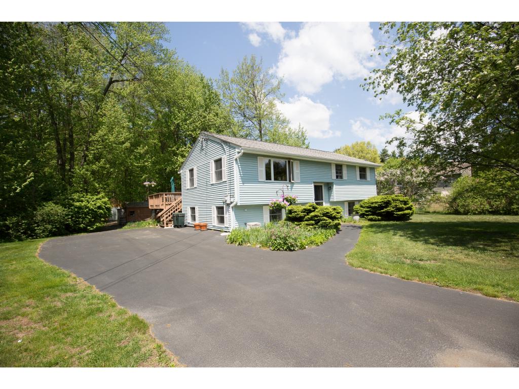 80 Back River Road Merrimack, NH 03054 - Photo 2 of 23