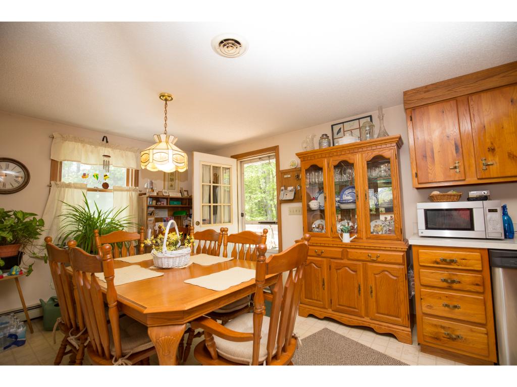 80 Back River Road Merrimack, NH 03054 - Photo 4 of 23
