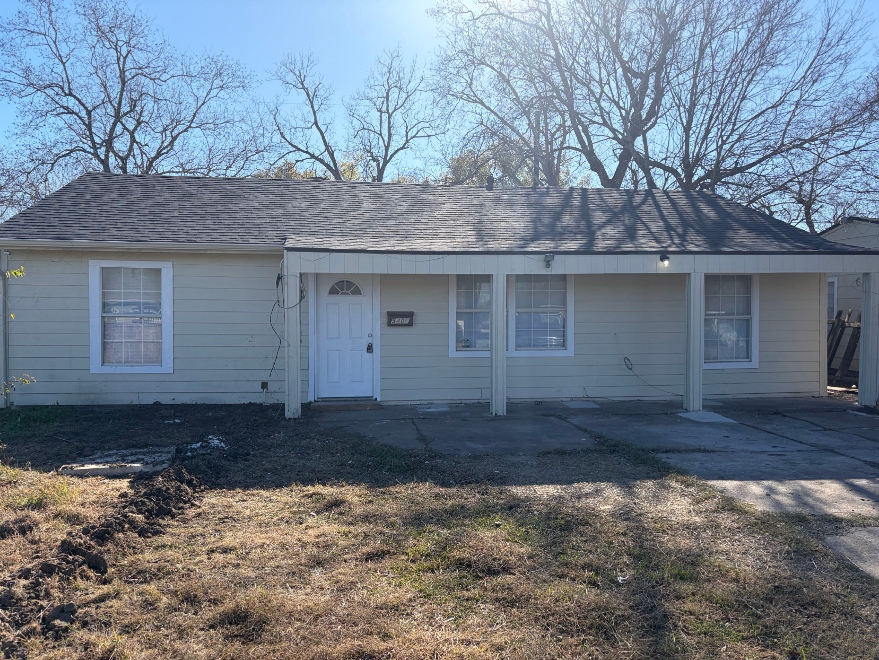 5406 Lyndhurst Drive Houston, TX 77033 - Photo 2 of 17 a house view with a backyard space