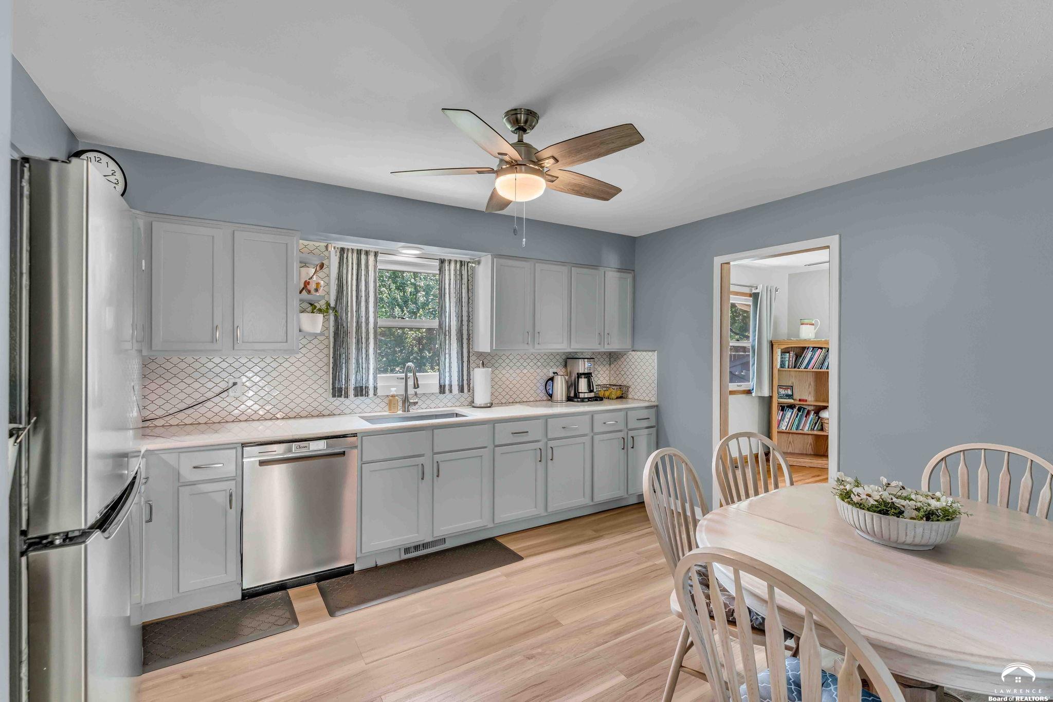 3409 Trail Road Lawrence, KS 66049 - Photo 14 of 39