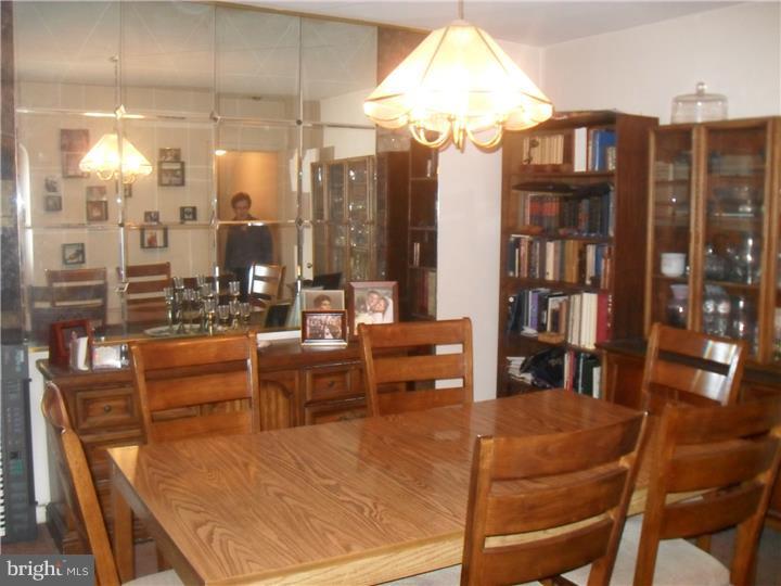1806 Fox Chase Road Philadelphia, PA 19152 - Photo 6 of 18 Dining Room