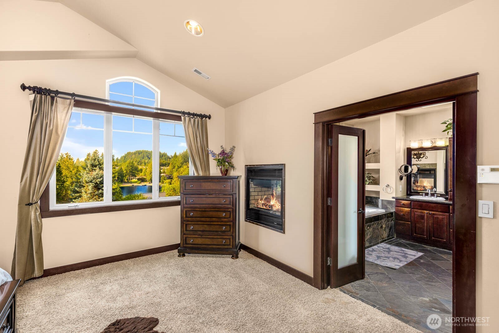 17645 Southeast 196th Drive Renton, WA 98058 - Photo 17 of 40