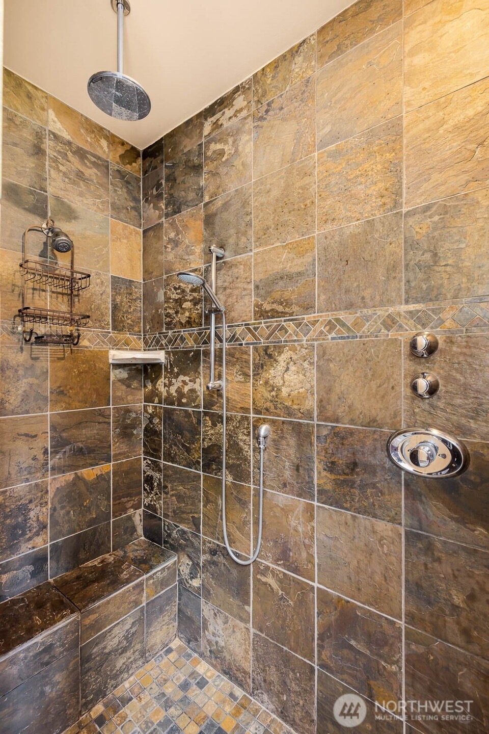 17645 Southeast 196th Drive Renton, WA 98058 - Photo 20 of 40