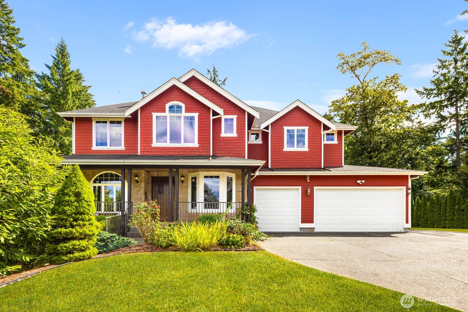 17645 Southeast 196th Drive Renton, WA 98058 - Photo 3 of 40