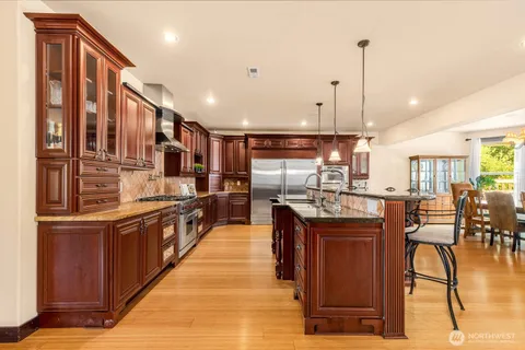 $1,575,000 | 17645 Southeast 196th Drive, Renton, WA 98058