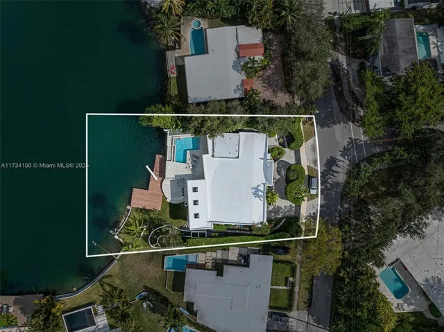 $2,900,000 | 2091 Northeast 191st Drive, North Miami Beach, FL 33179