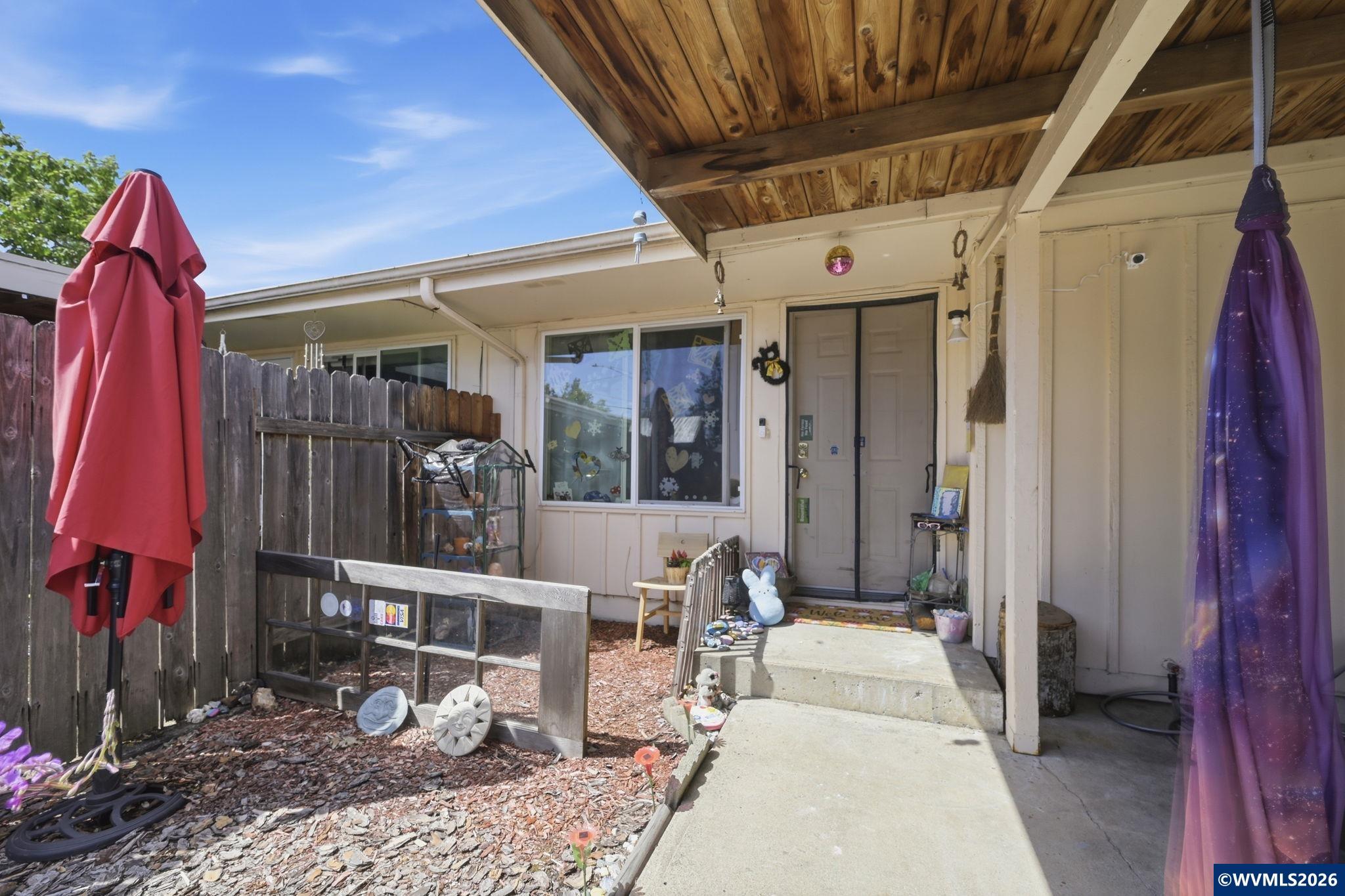 5104-5108 E Street Springfield, OR 97478 - Photo 5 of 48 Gallery Image 5