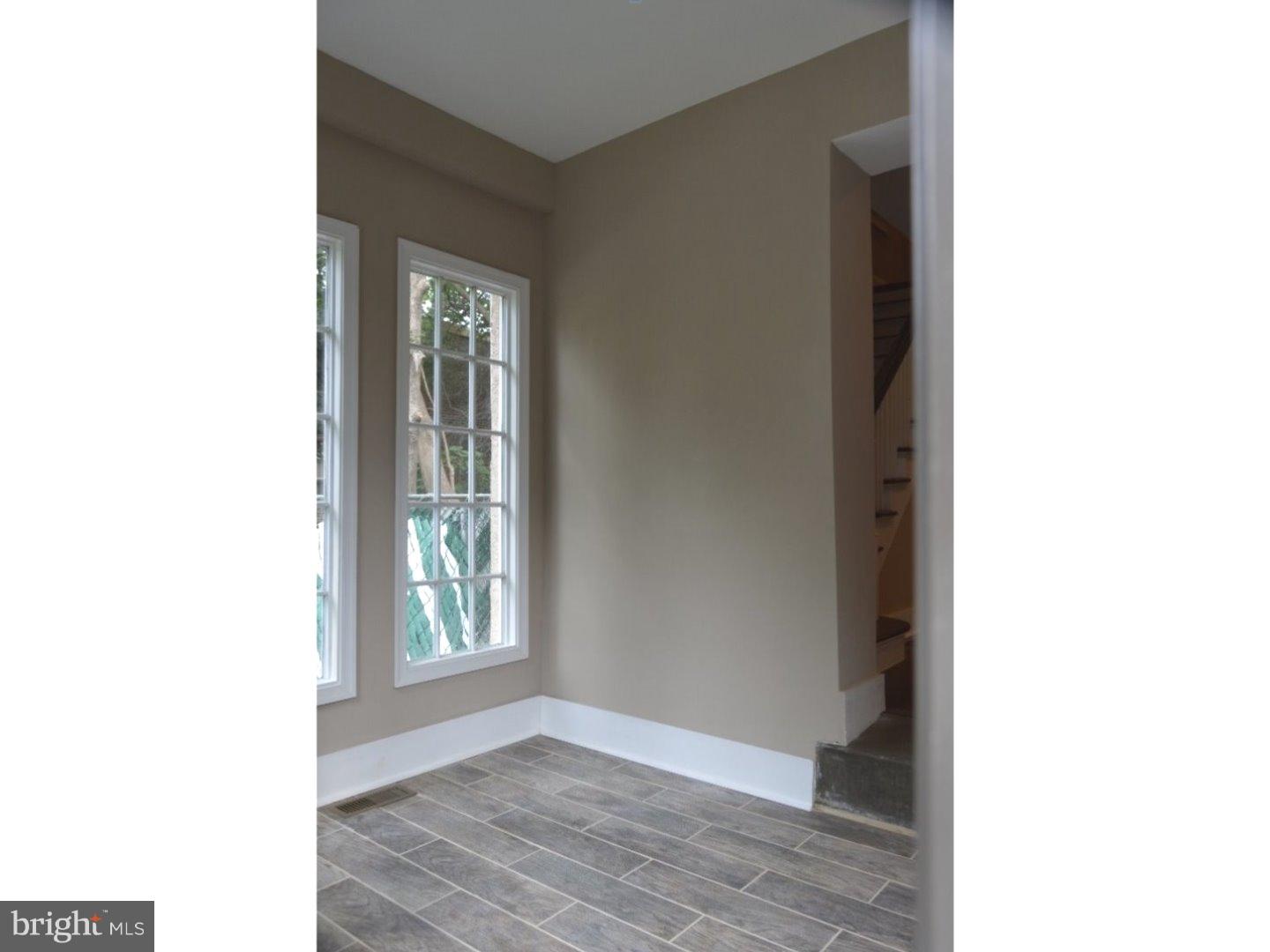 1112 Vernon Road Philadelphia, PA 19150 - Photo 3 of 24 Foyer