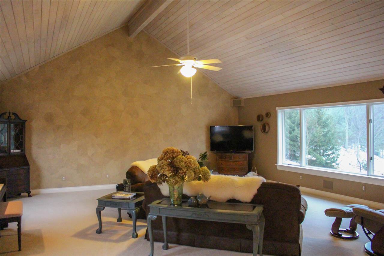 9090 South Coleman Road Maple City, MI 49664 - Photo 13 of 78 1829147-14.JPG