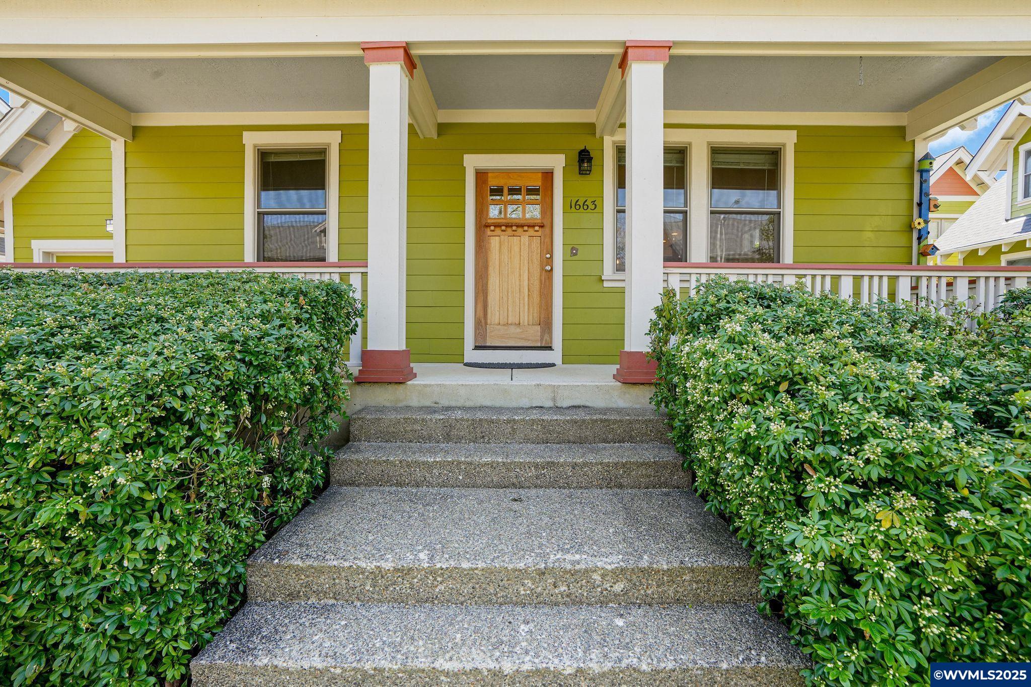 1663 Berkeley Lane East Monmouth, OR 97361 - Photo 4 of 38