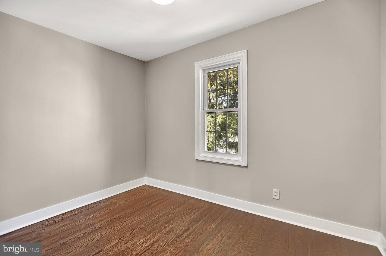 310 South Fairview Street Riverside, NJ 08075 - Photo 17 of 27