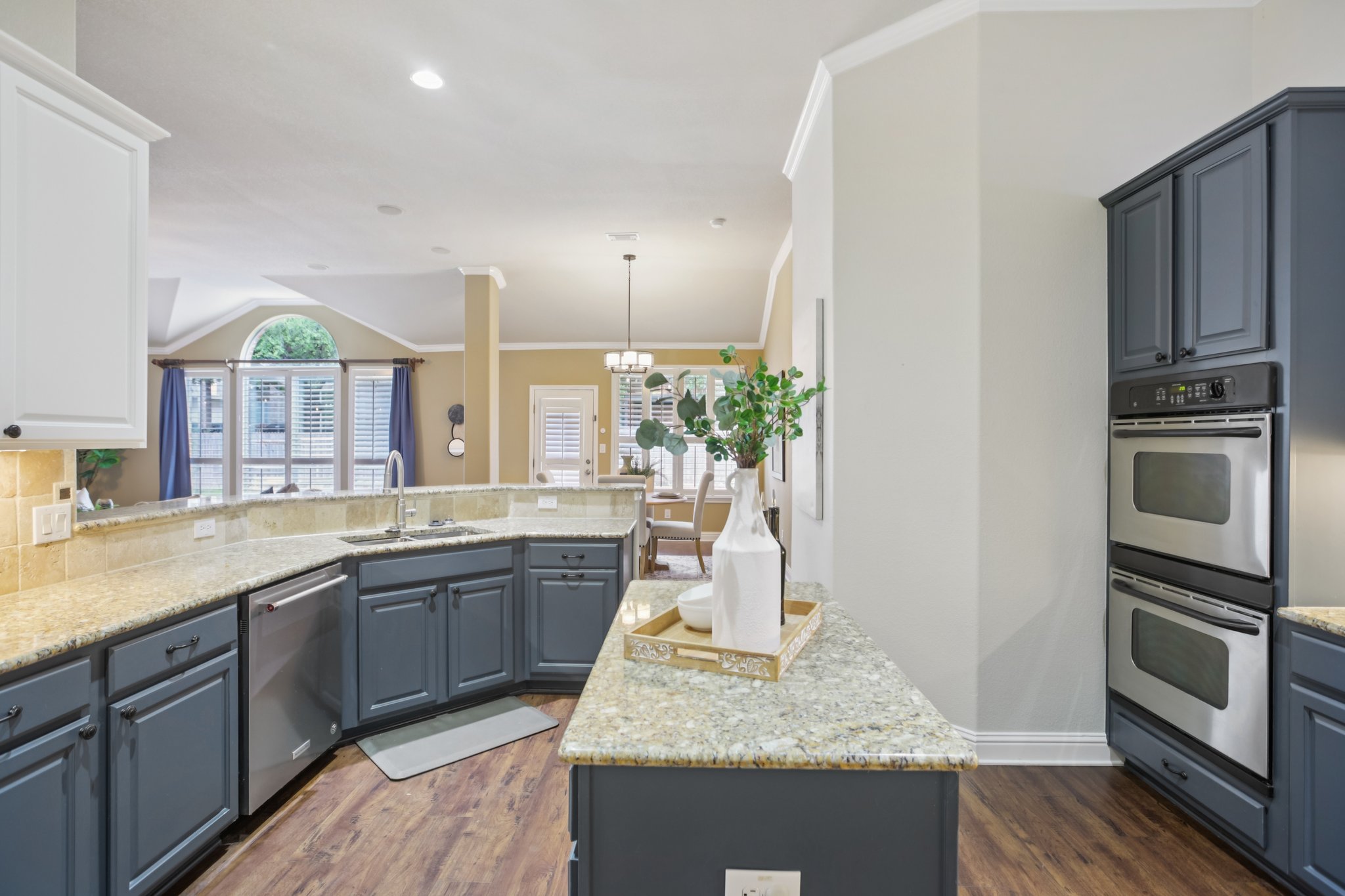 10525 Roy Butler Drive Austin, TX 78717 - Photo 14 of 40
