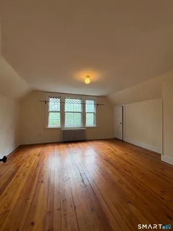 $1,400 | 196 Norton Street, New Haven, CT 06511