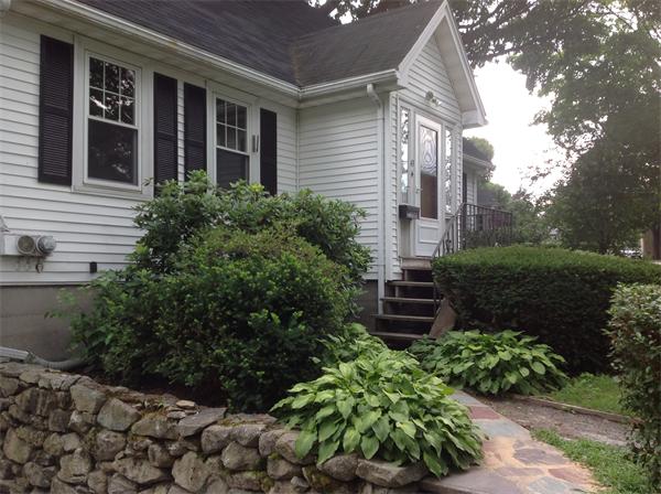 43 Clinton Road Weymouth, MA 02189 - Photo 2 of 15 Gallery Image 2
