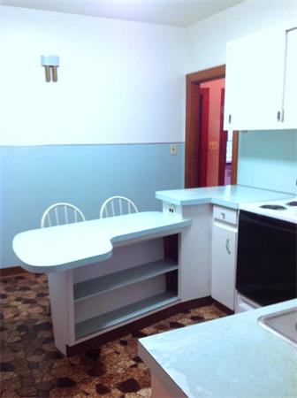 43 Clinton Road Weymouth, MA 02189 - Photo 5 of 15 Gallery Image 5