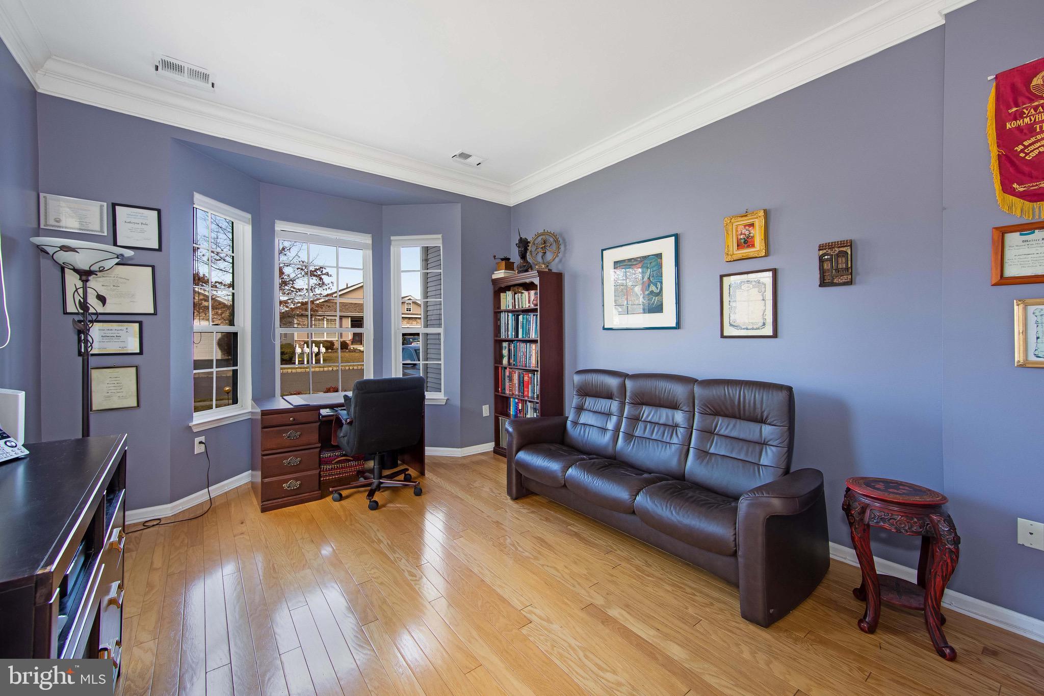 17 Ellington Drive Columbus, NJ 08022 - Photo 22 of 43 Office/Den