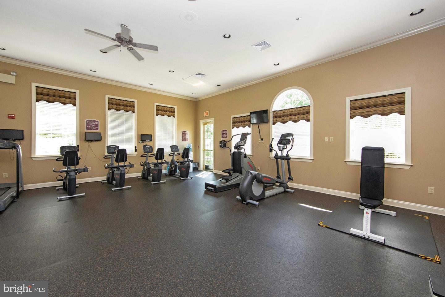 17 Ellington Drive Columbus, NJ 08022 - Photo 40 of 43 Clubhouse