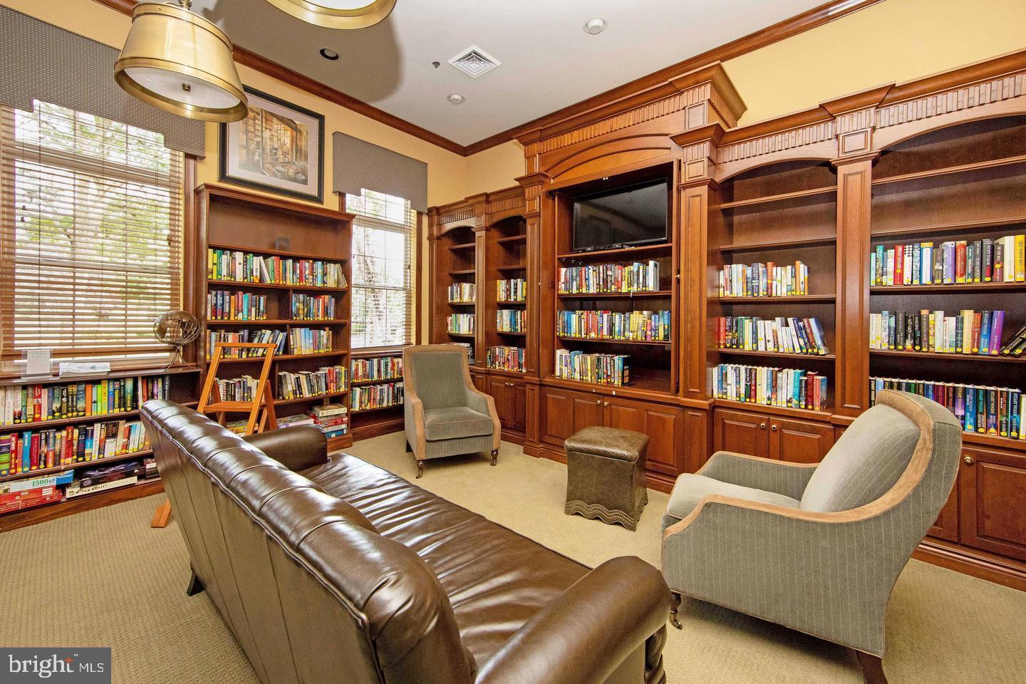 17 Ellington Drive Columbus, NJ 08022 - Photo 41 of 43 Clubhouse