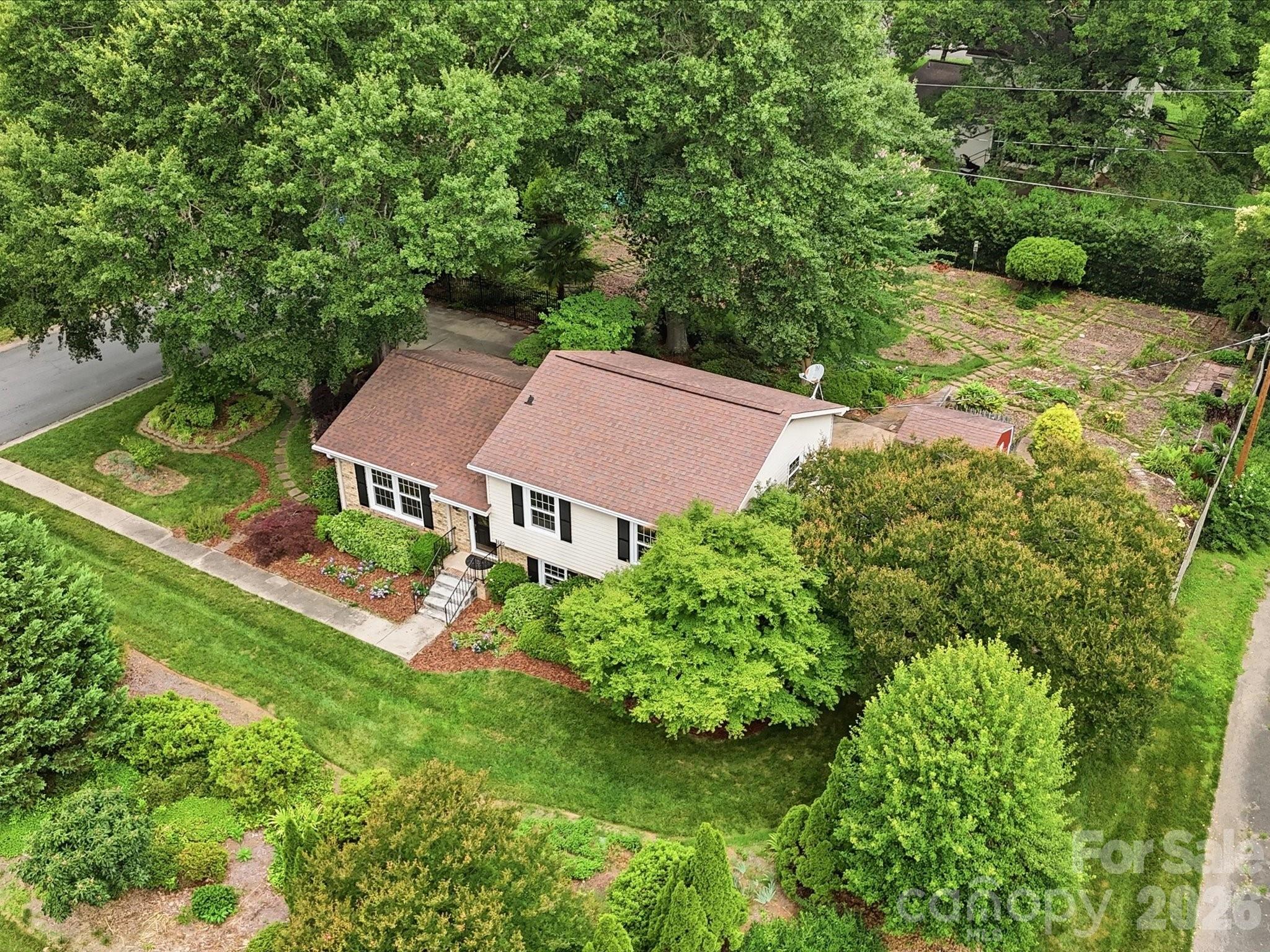 3130 Rea Road Charlotte, NC 28226 - Photo 3 of 48 Gallery Image 3