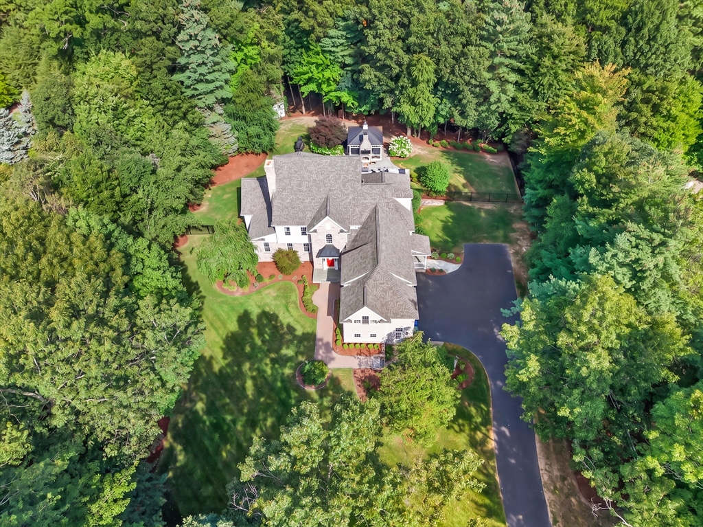 114 Fox Run Road Bolton, MA 01740 - Photo 6 of 41 Gallery Image 6
