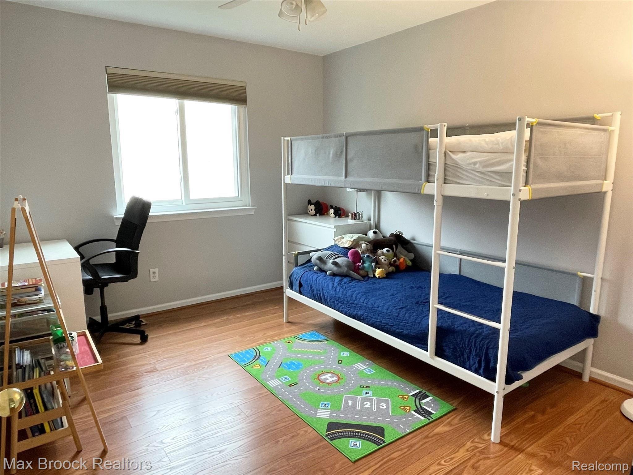 3548 Briarbrooke Lane Rochester, MI 48306 - Photo 22 of 41 Bedroom 2