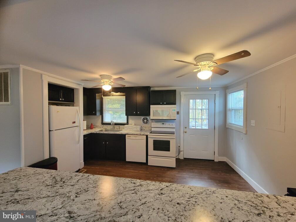 103 Spotted Tavern Road Fredericksburg, VA 22406 - Photo 5 of 31 Kitchen