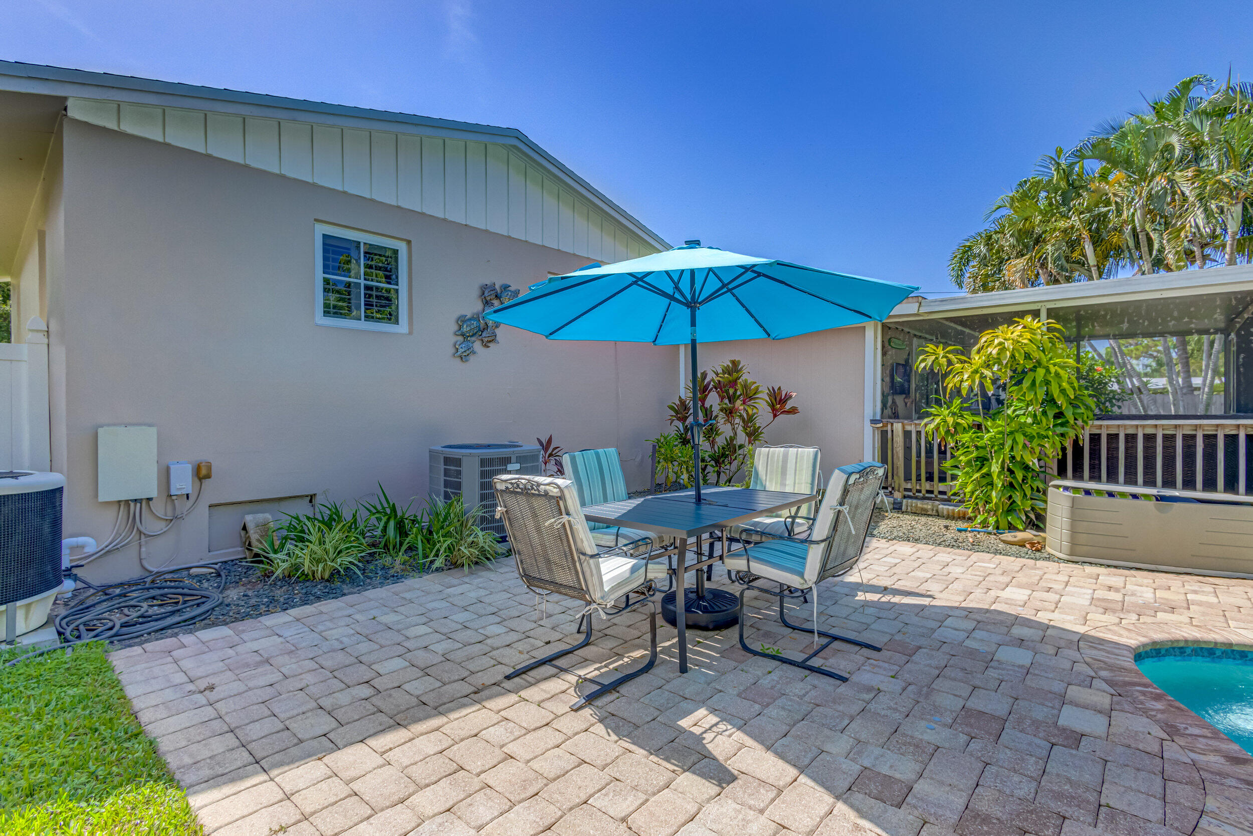 1506 Seabrook Road Tequesta, FL 33469 - Photo 59 of 84 59_5d1a9080