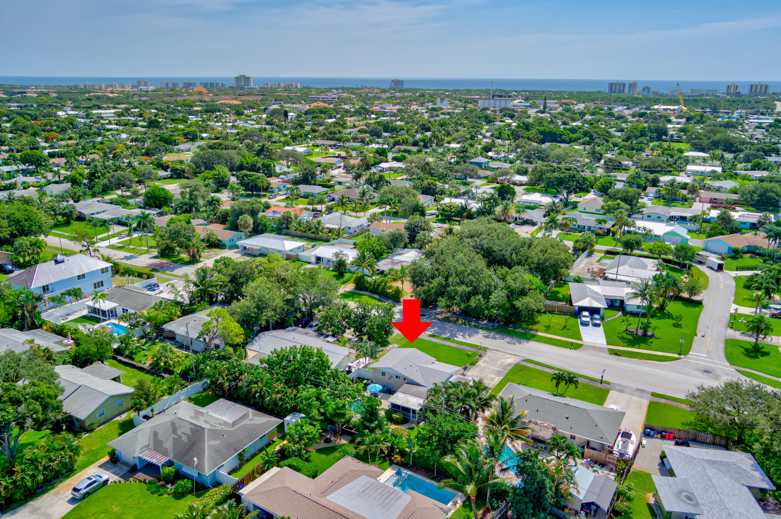 1506 Seabrook Road Tequesta, FL 33469 - Photo 81 of 84 81_max_0266_67_68_69_70
