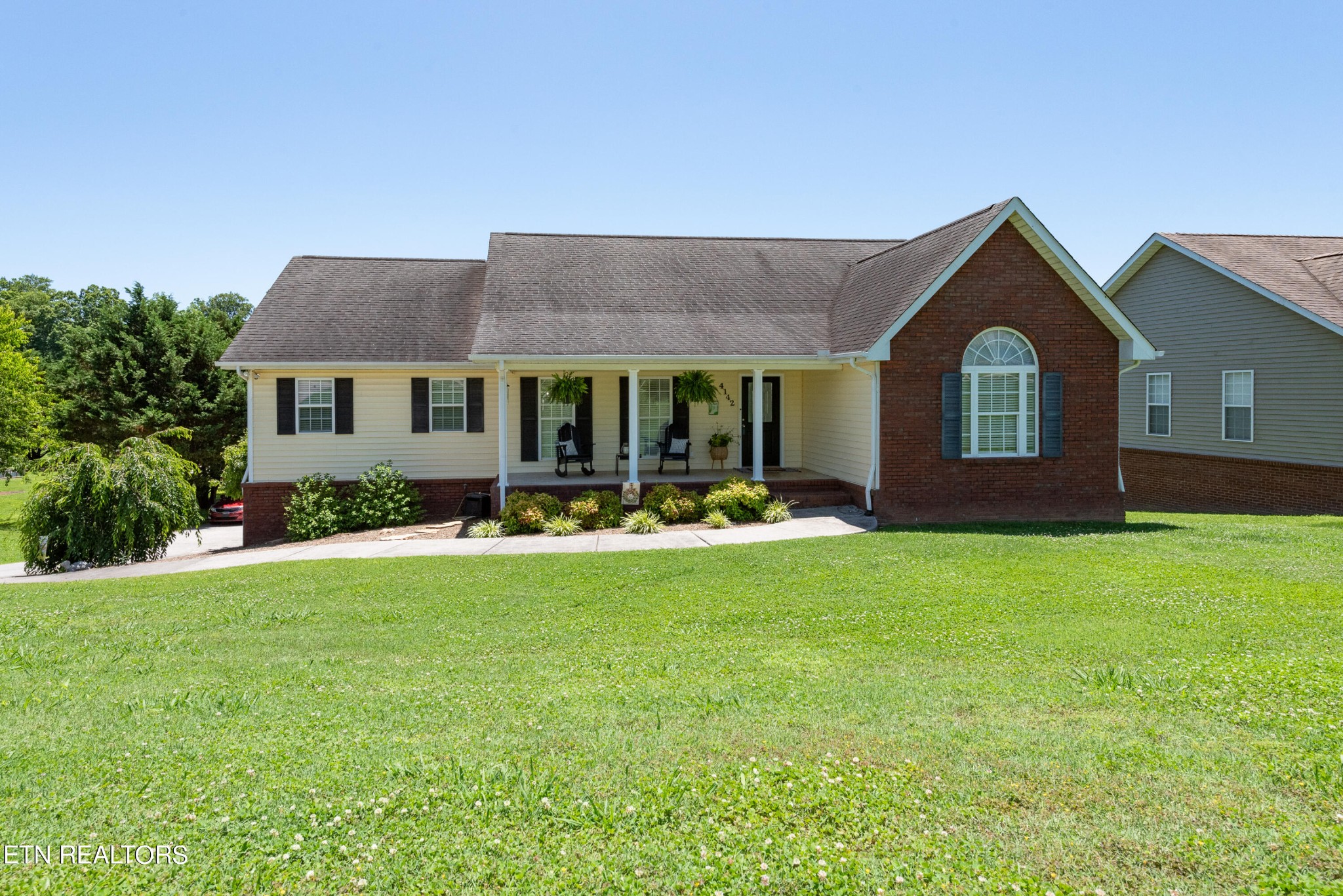 4142 Pea Ridge Road Maryville, TN 37804 - Photo 1 of 45 Gallery Image 1