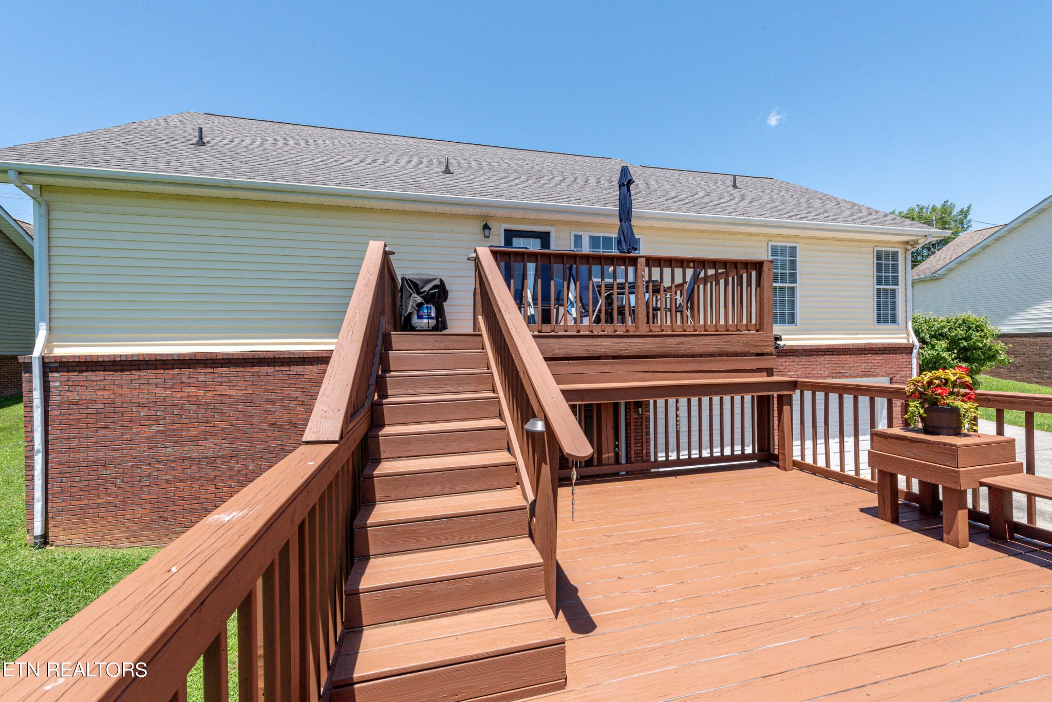 4142 Pea Ridge Road Maryville, TN 37804 - Photo 16 of 45 Gallery Image 16