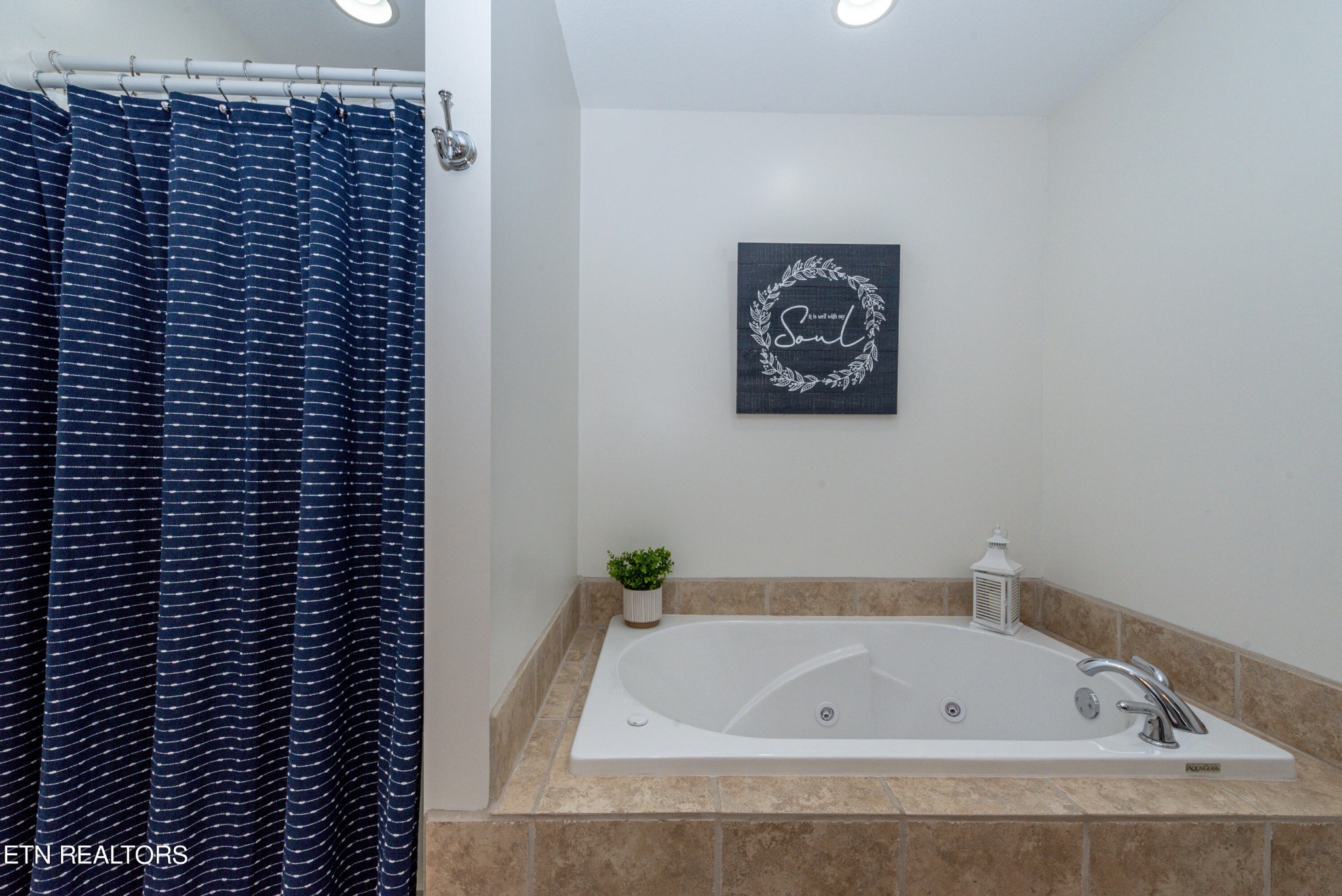 4142 Pea Ridge Road Maryville, TN 37804 - Photo 33 of 45 Gallery Image 33