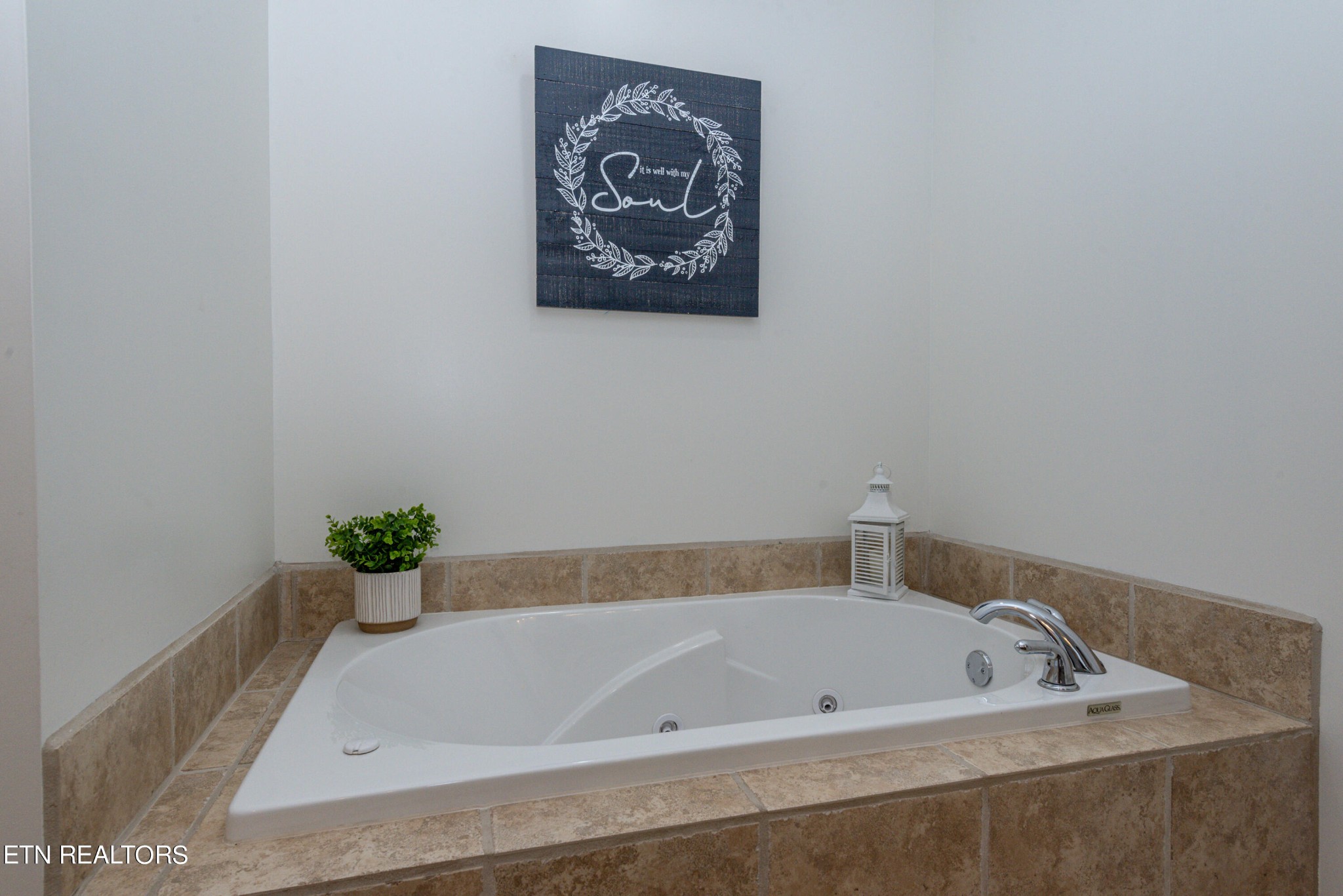 4142 Pea Ridge Road Maryville, TN 37804 - Photo 34 of 45 Gallery Image 34