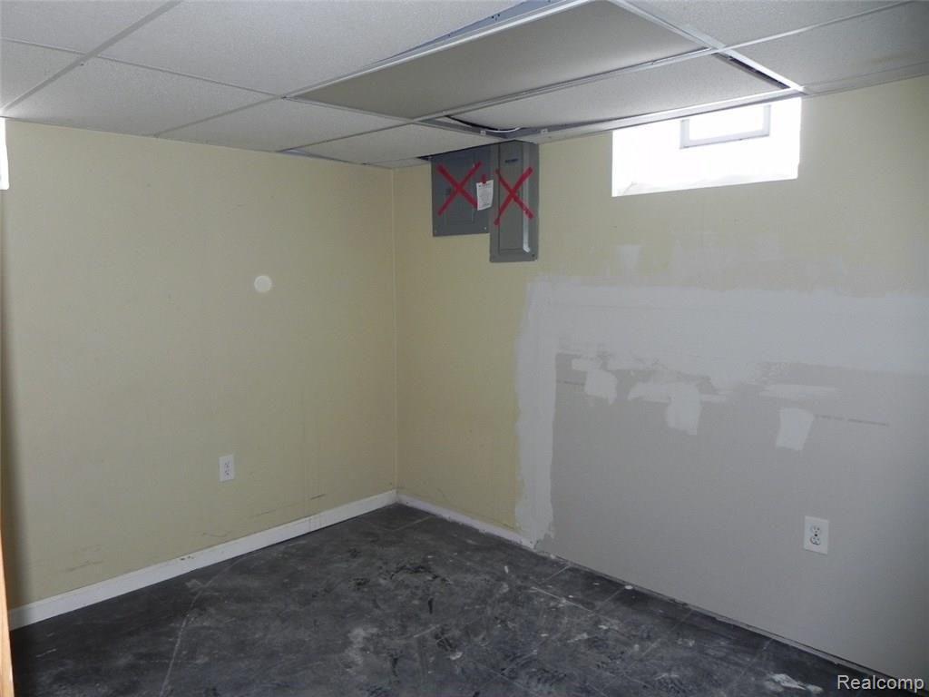887 Sherbourne Street Inkster, MI 48141 - Photo 27 of 29 DSCN0979.JPG