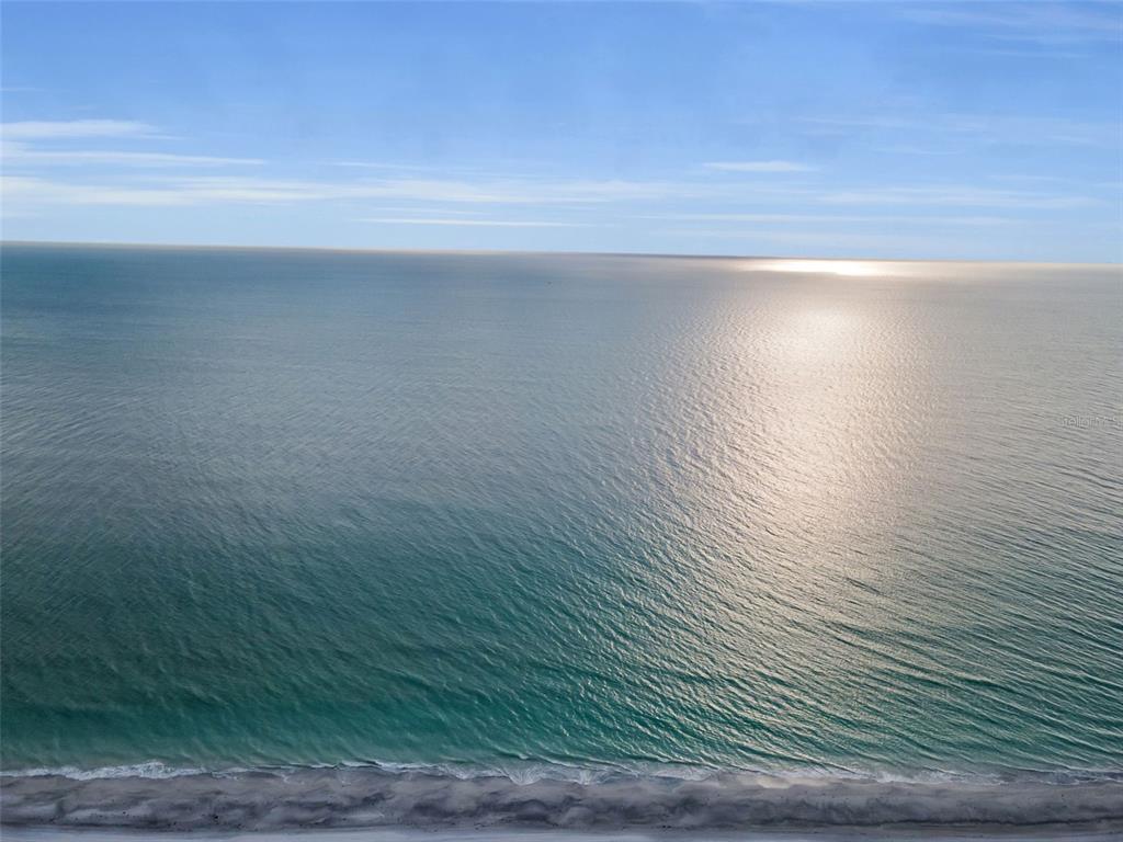 15812 3rd Street East Redington Beach, FL 33708 - Photo 17 of 19 a view of a room