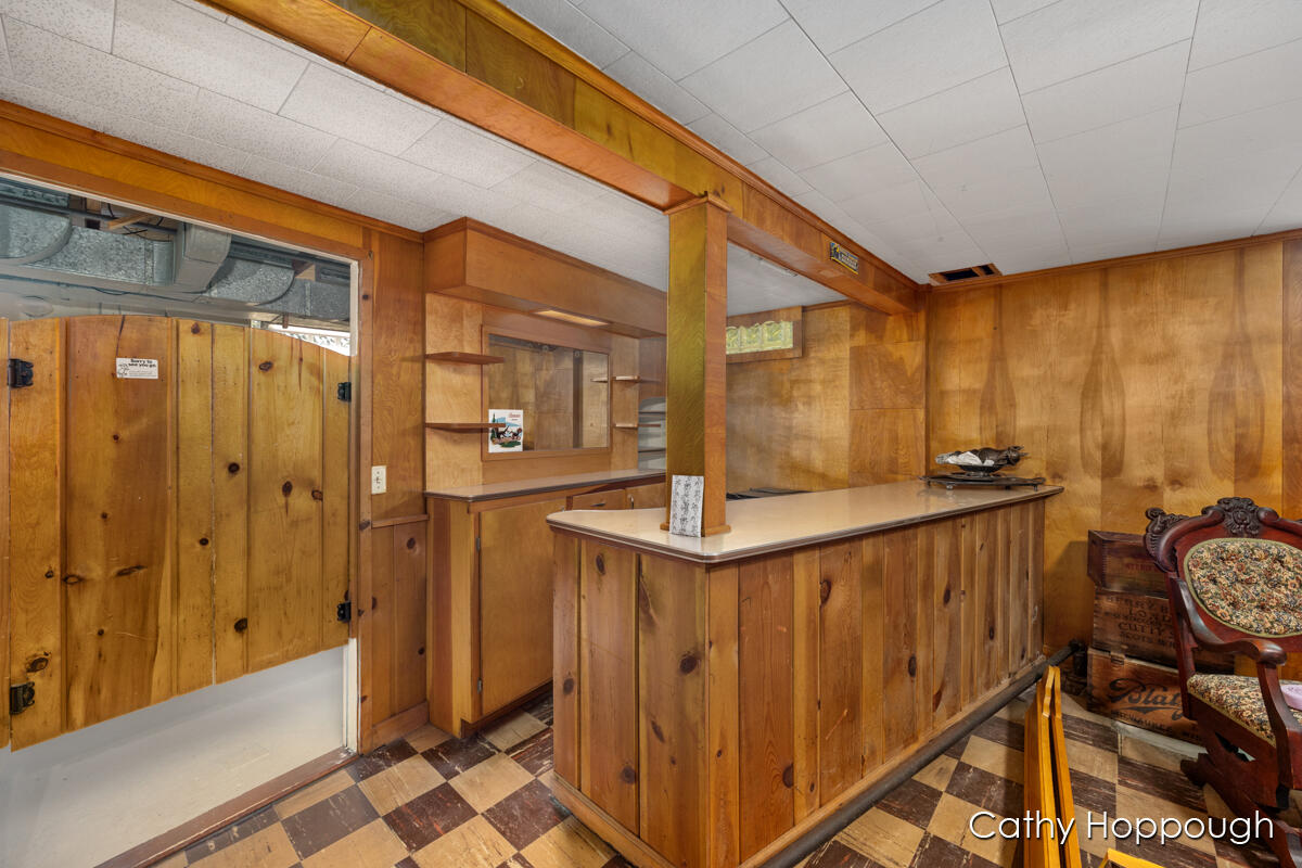 820 Bon Air Road Lansing, MI 48917 - Photo 28 of 42 IMG_1027