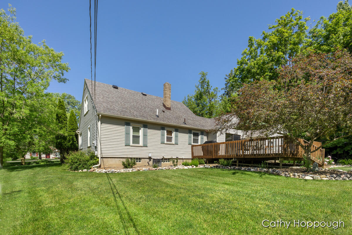 820 Bon Air Road Lansing, MI 48917 - Photo 38 of 42 IMG_1037