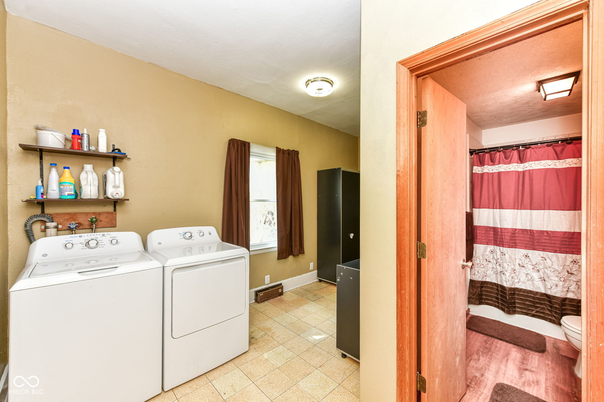 4260 South Ridgeview Road Anderson, IN 46013 - Photo 15 of 41