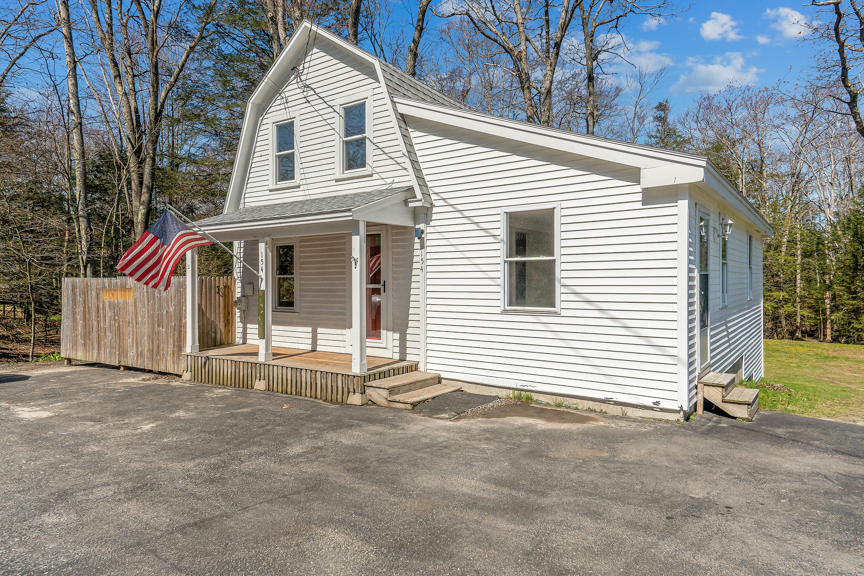 154 Middlesex Road Topsham, ME 04086 - Photo 2 of 36 154 Middlesex Road