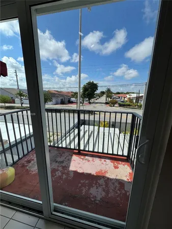 $340,000 | 7603 West 29th Lane, Unit 20255, Hialeah, FL 33018