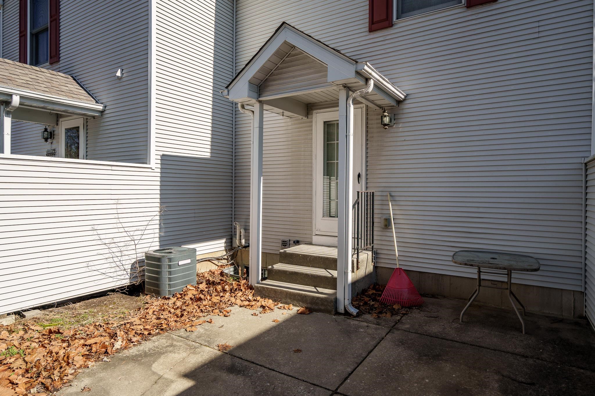 313 Genoa Street Cherry Valley, IL 61016 - Photo 13 of 42